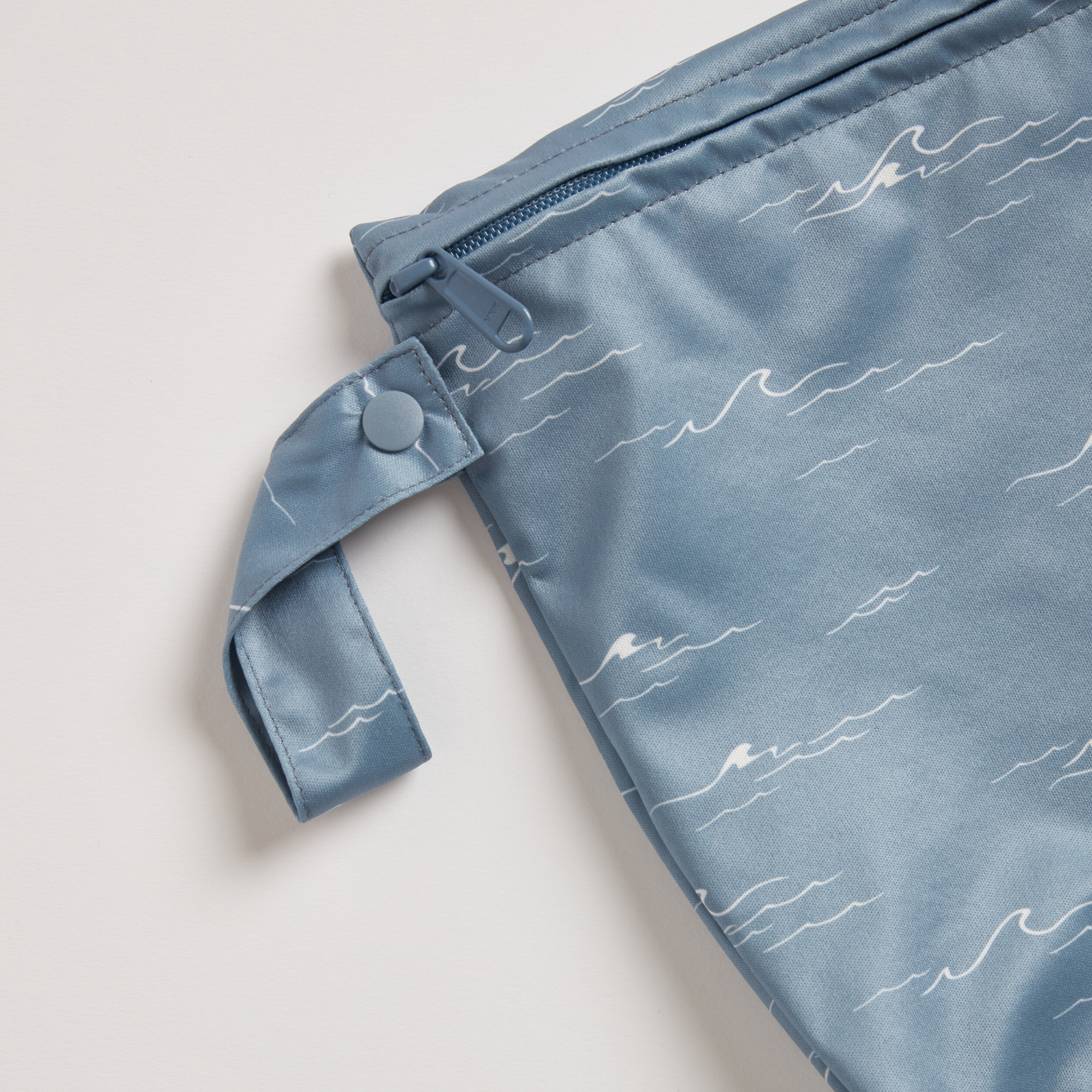 Small Wet Bag: Earth Dreaming