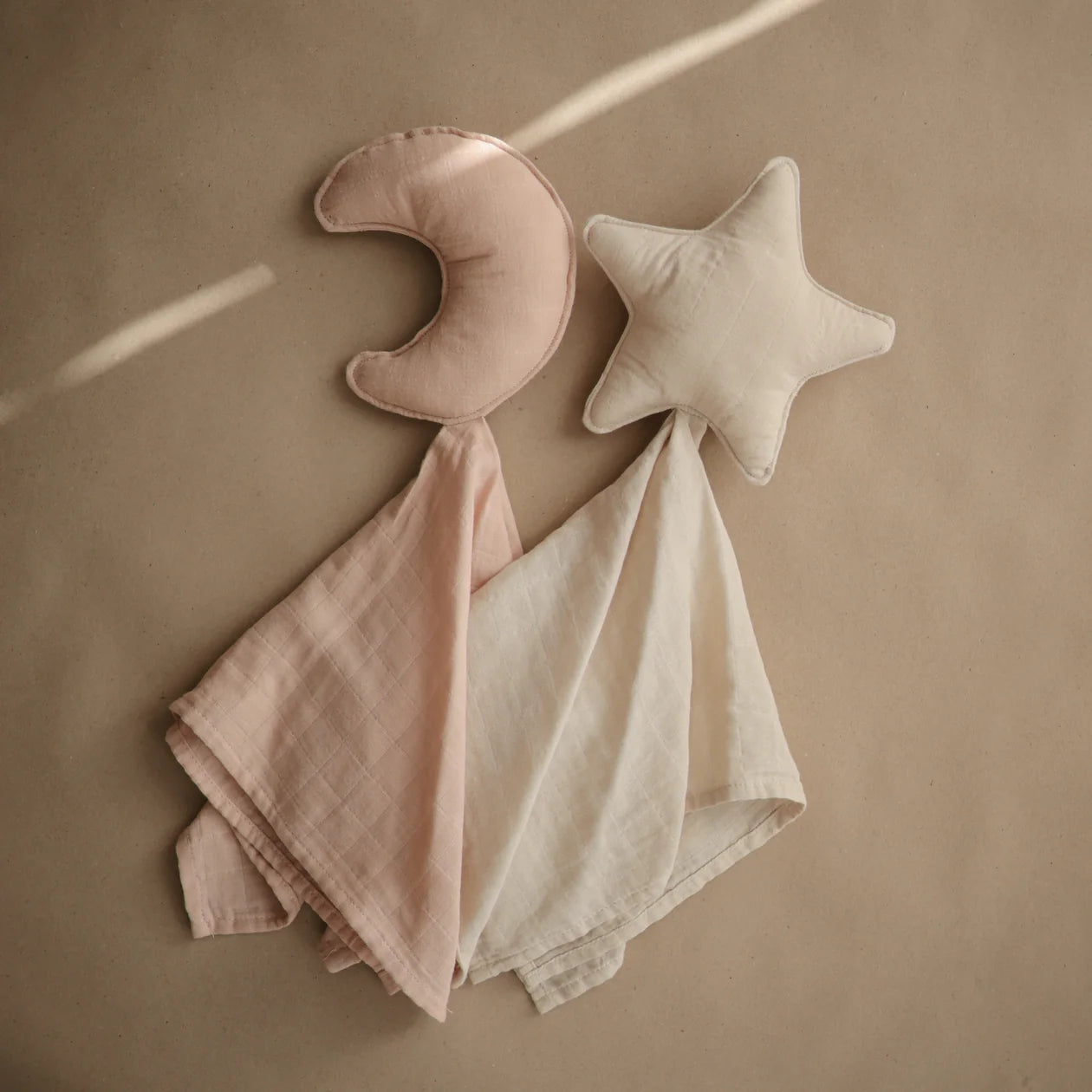 Mushie Lovey Blanket Star - Fog