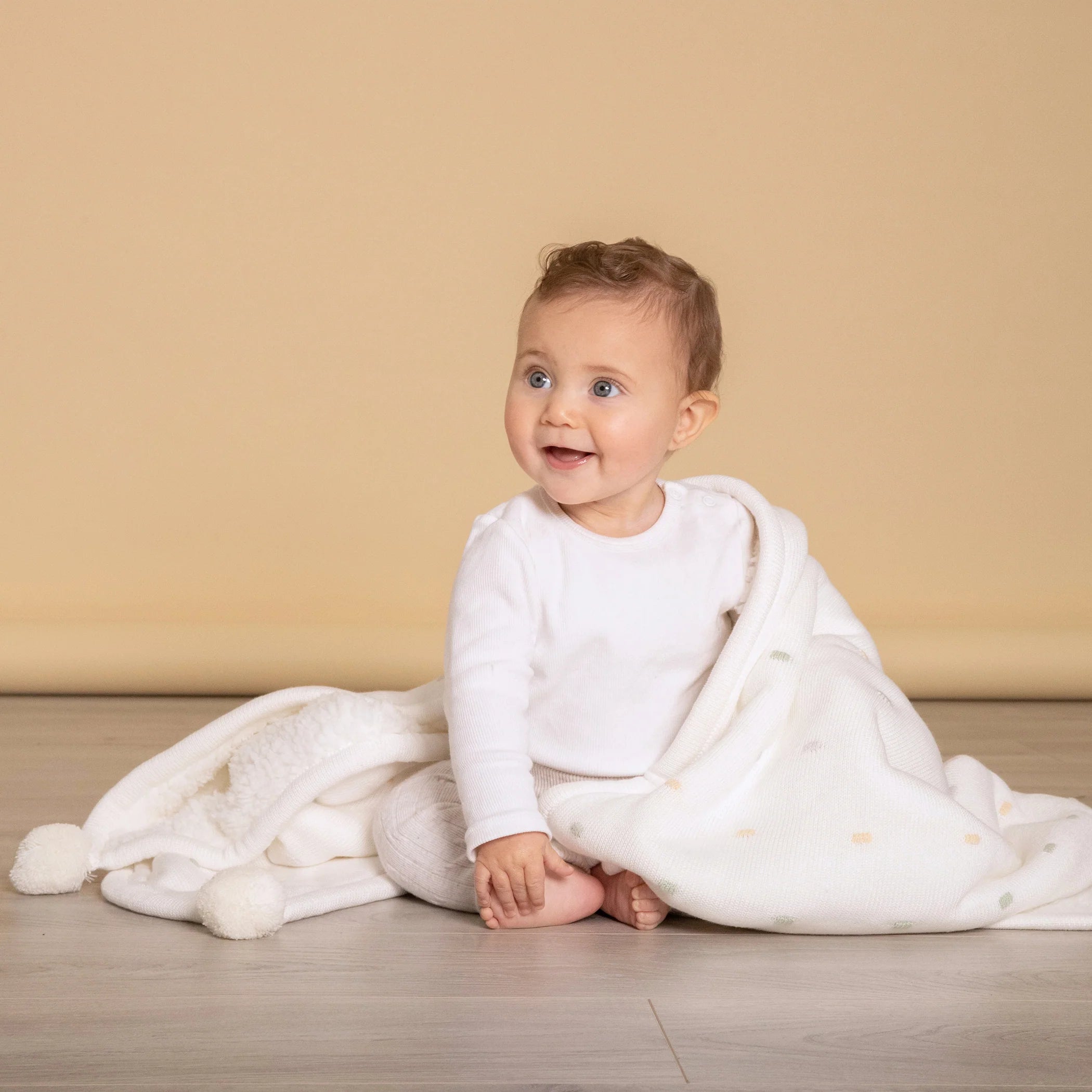 Bubba Blue Confetti Cot Knit Blanket - White Multi