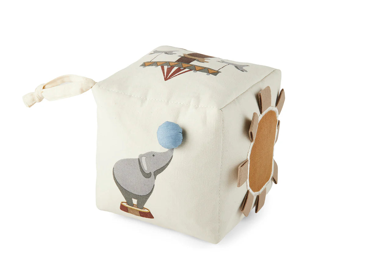 Nuuroo Jasmine Fabric Cube