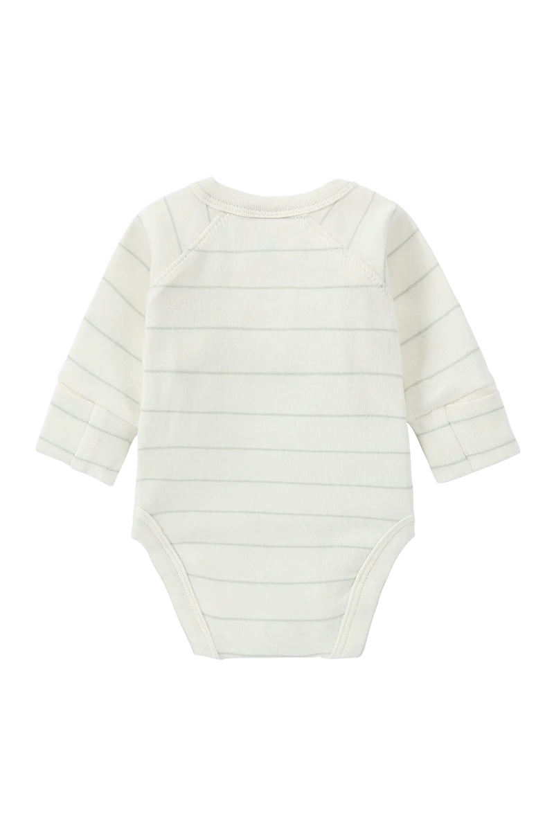 Susukoshi Kimono Suit LS. White Sky