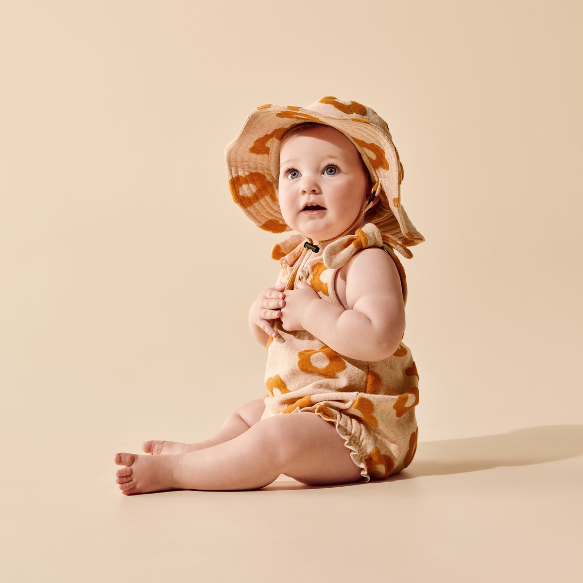 Wilson & Frenchy Daisy Glow Organic Terry Sun Hat