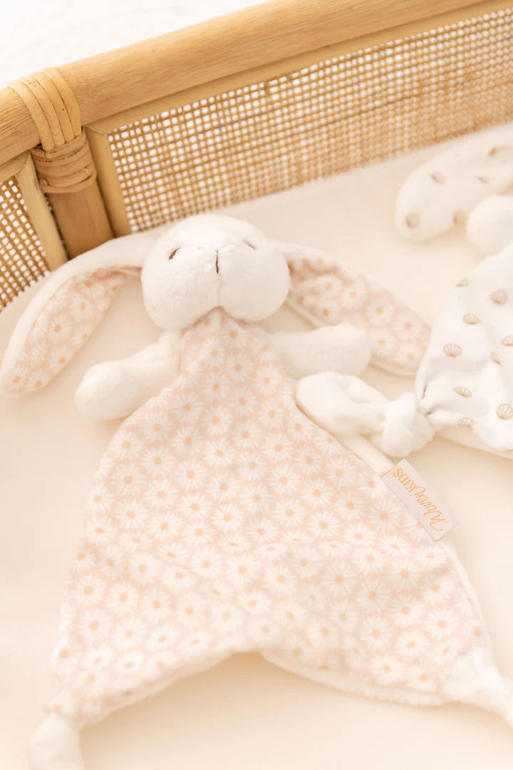Woven Kids Cuddle Bunny Comforter - Daisy