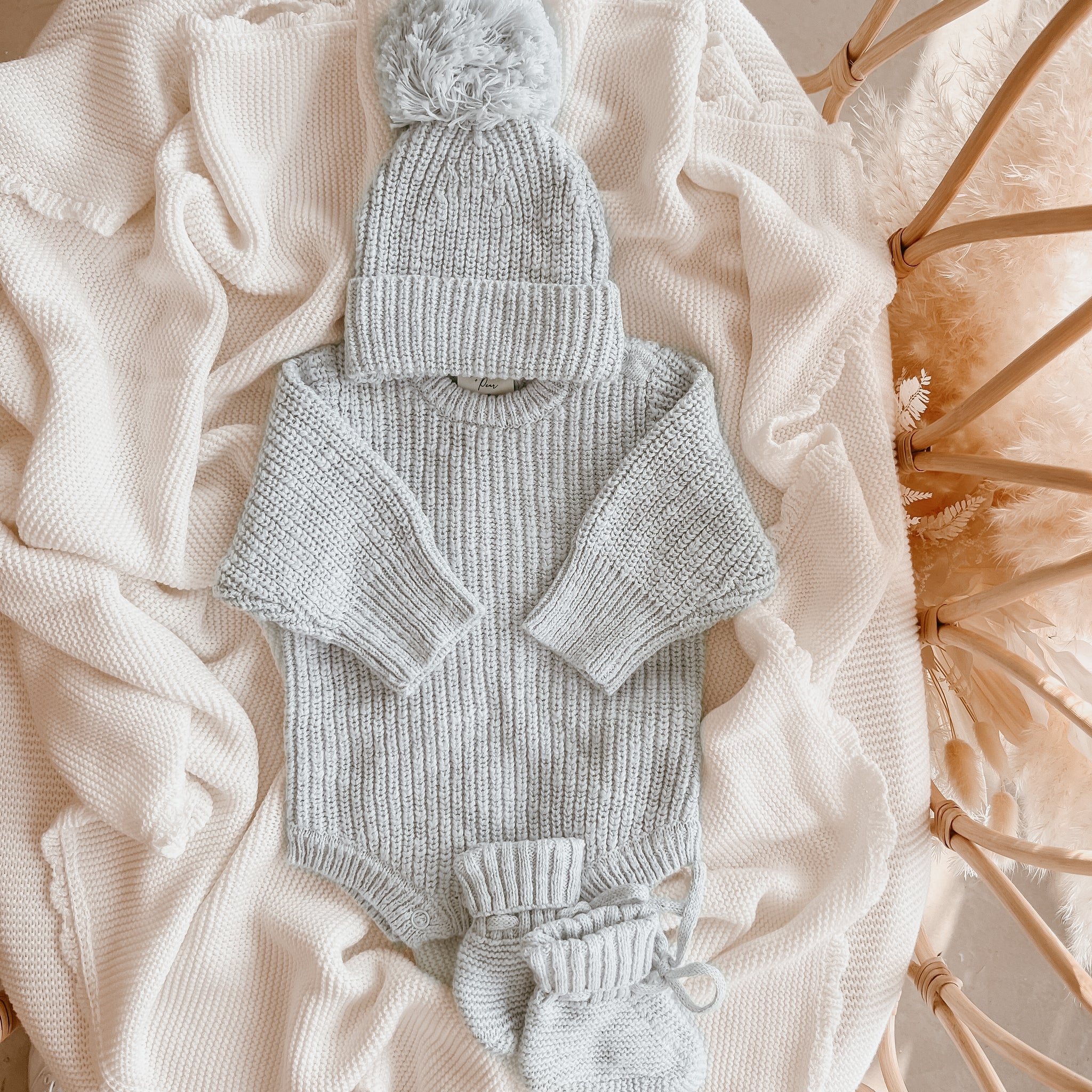Blossom & Pear Chunky Knit Beanie - Periwinkle Blue