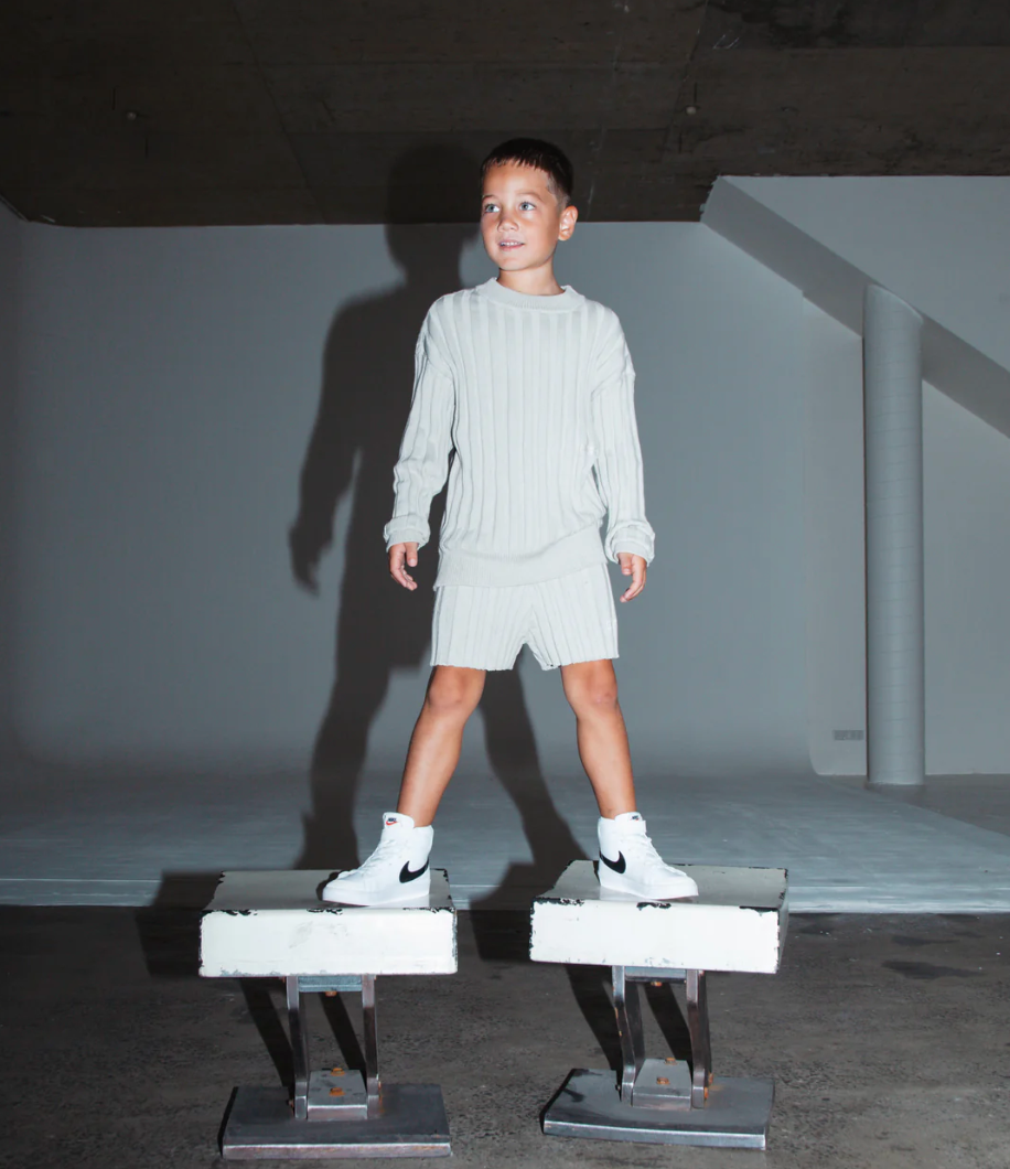 Eastaxe Knitted Crewneck & Short Set - Light Grey