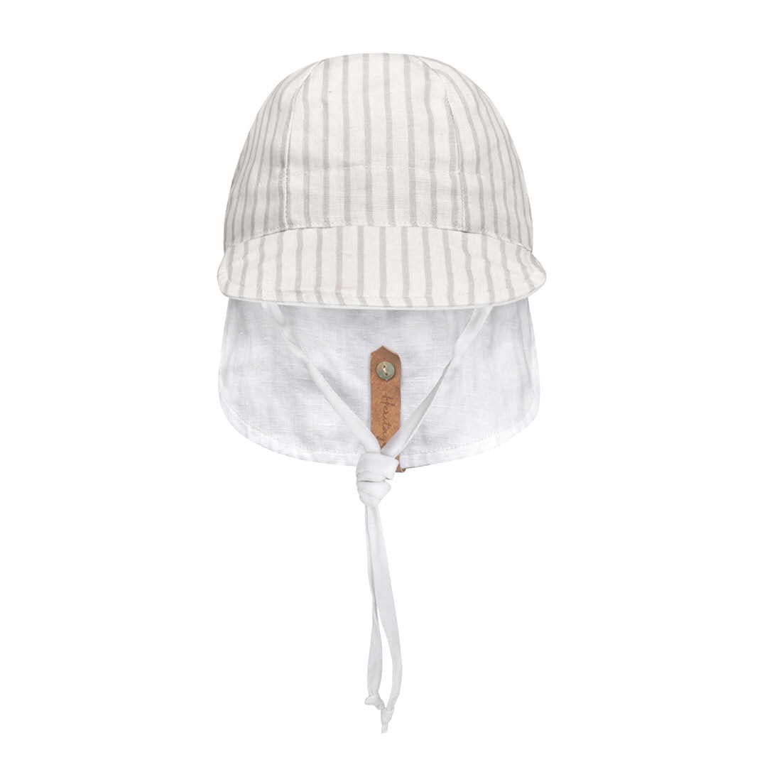 Bedhead 'Lounger' Baby Reversible Flap Sun Hat - Finley/Blanc