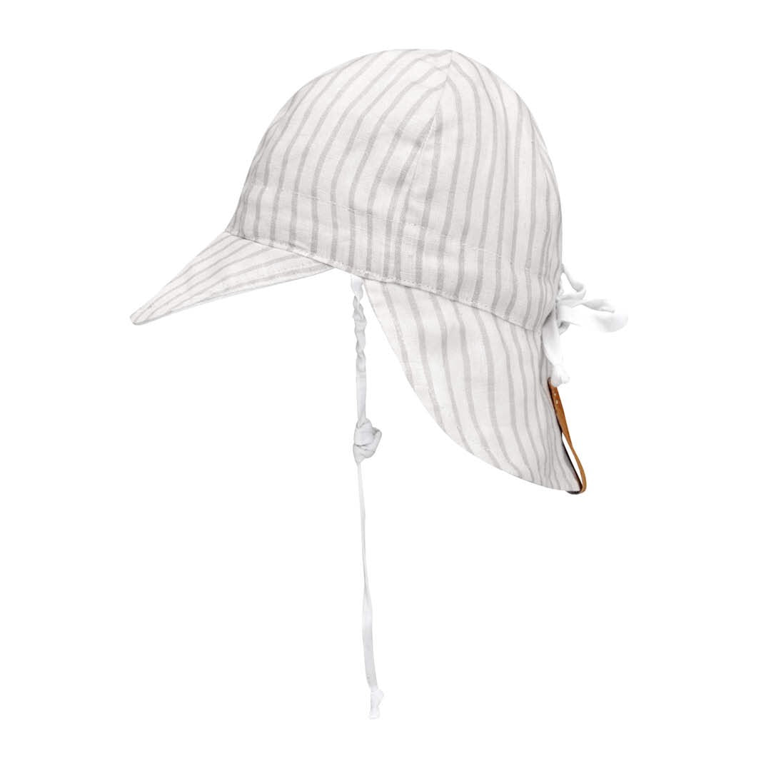 Bedhead 'Lounger' Baby Reversible Flap Sun Hat - Finley/Blanc