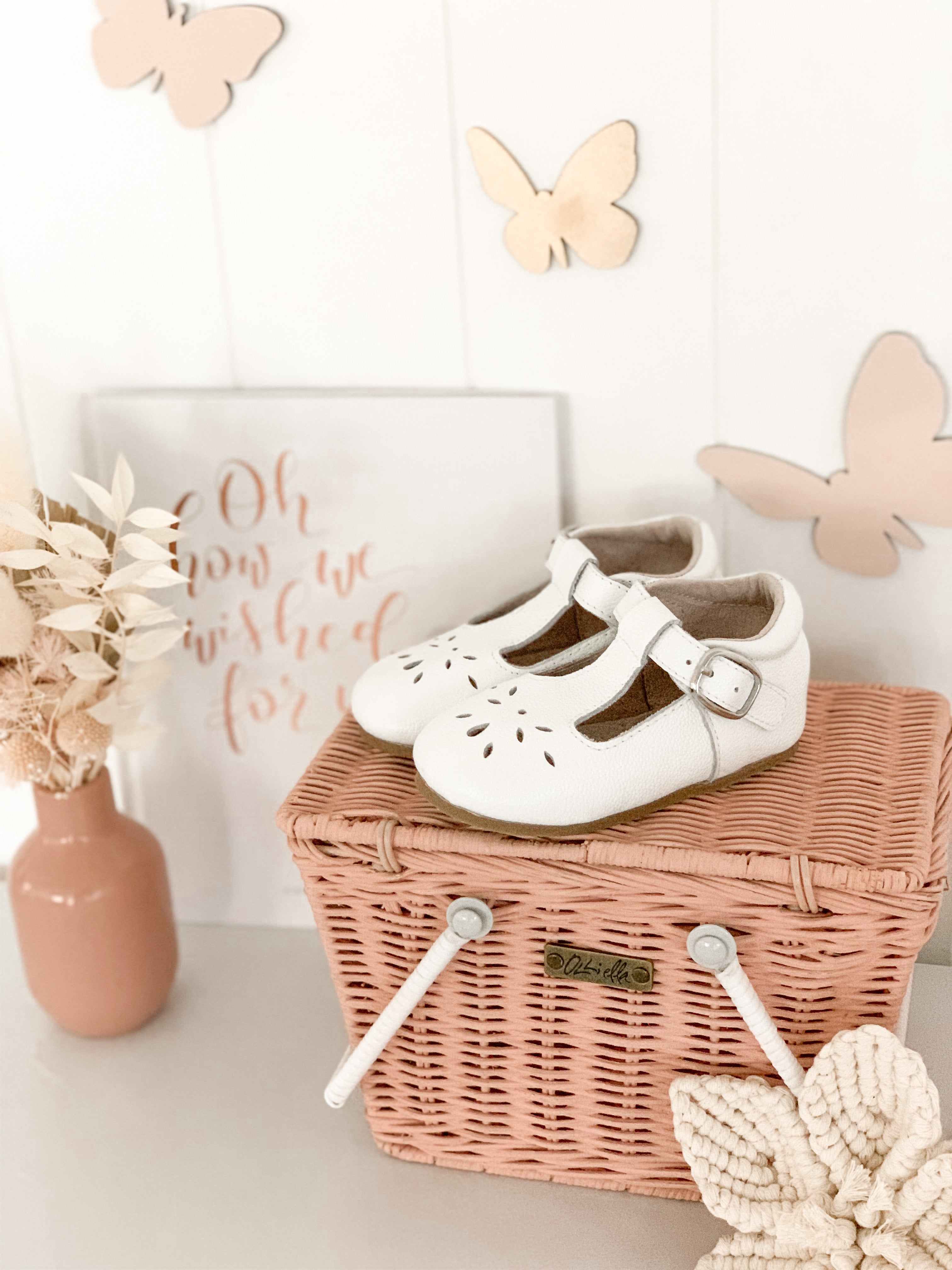 Little MaZoes Tbars - White