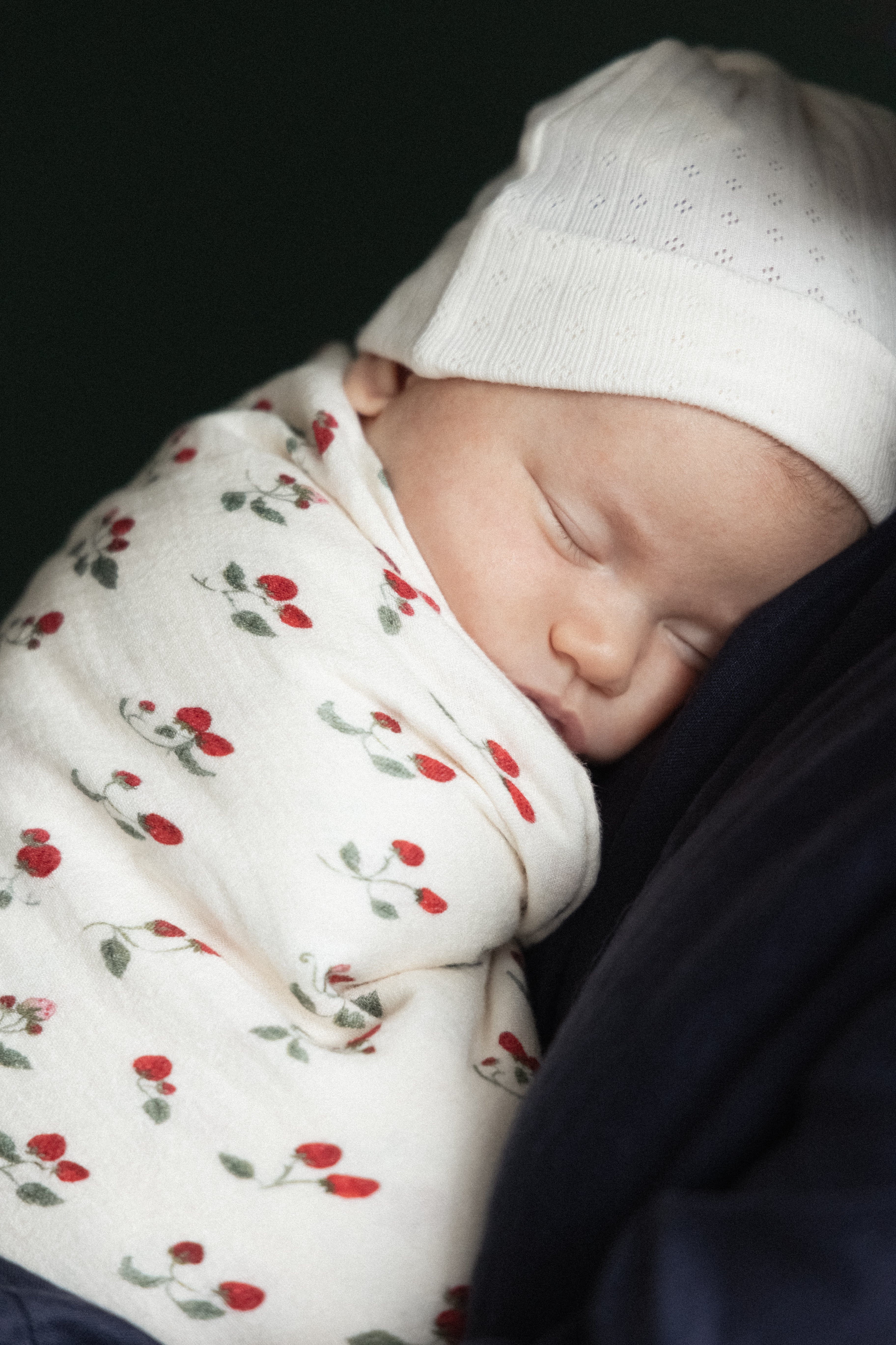 Nature Baby  Strawberry Blush Print Muslin Wrap